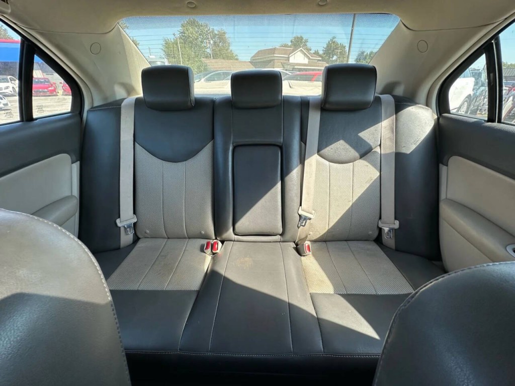 2010 Mercury Milan Hybrid Image 16