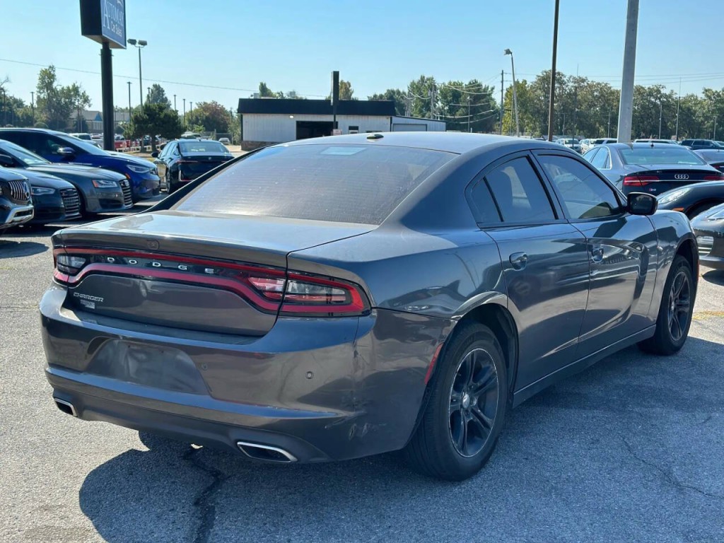 2018 Dodge Charger Image 6