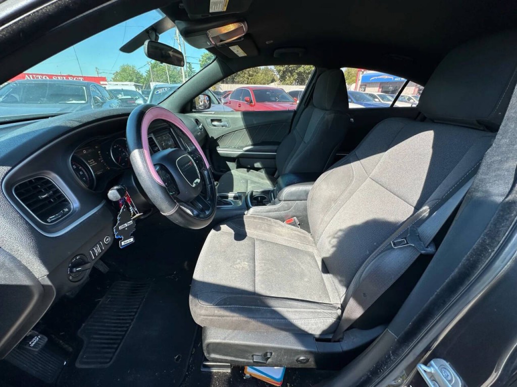 2018 Dodge Charger Image 10