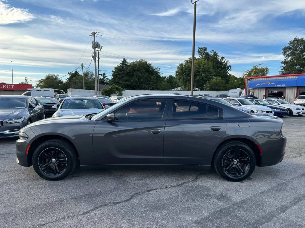 2018 Dodge Charger Image 35