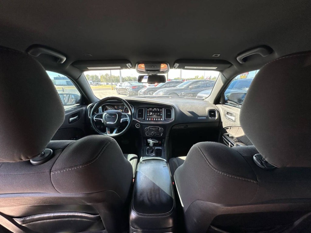 2017 Dodge Charger Image 15