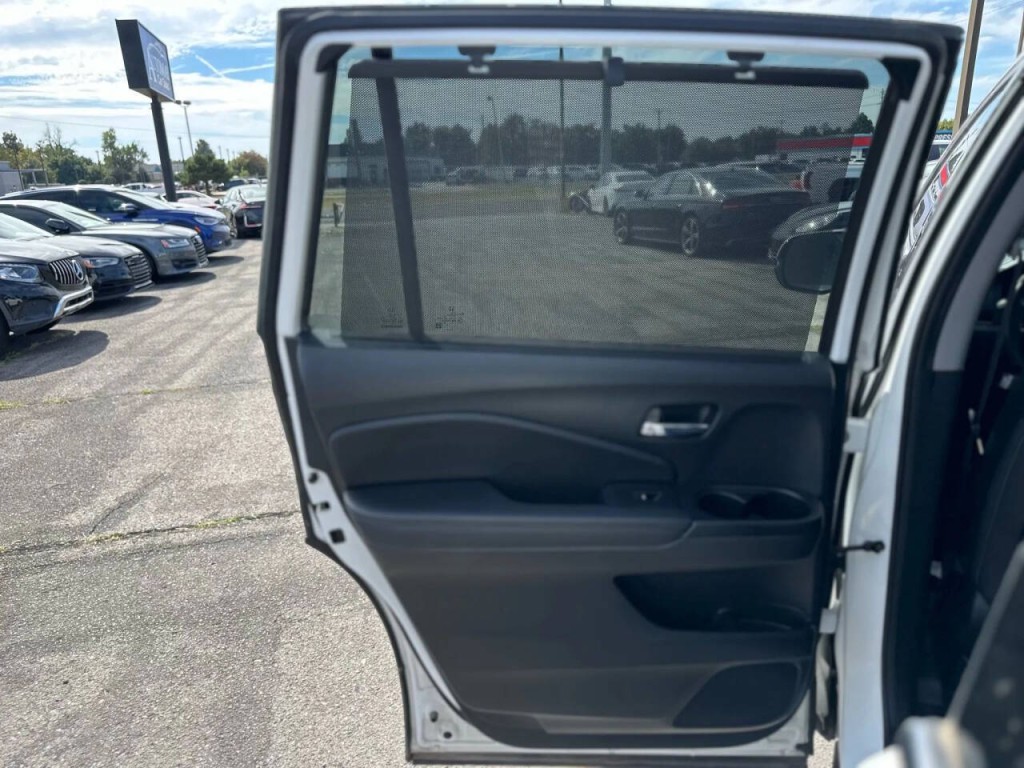 2021 Honda Pilot Image 21