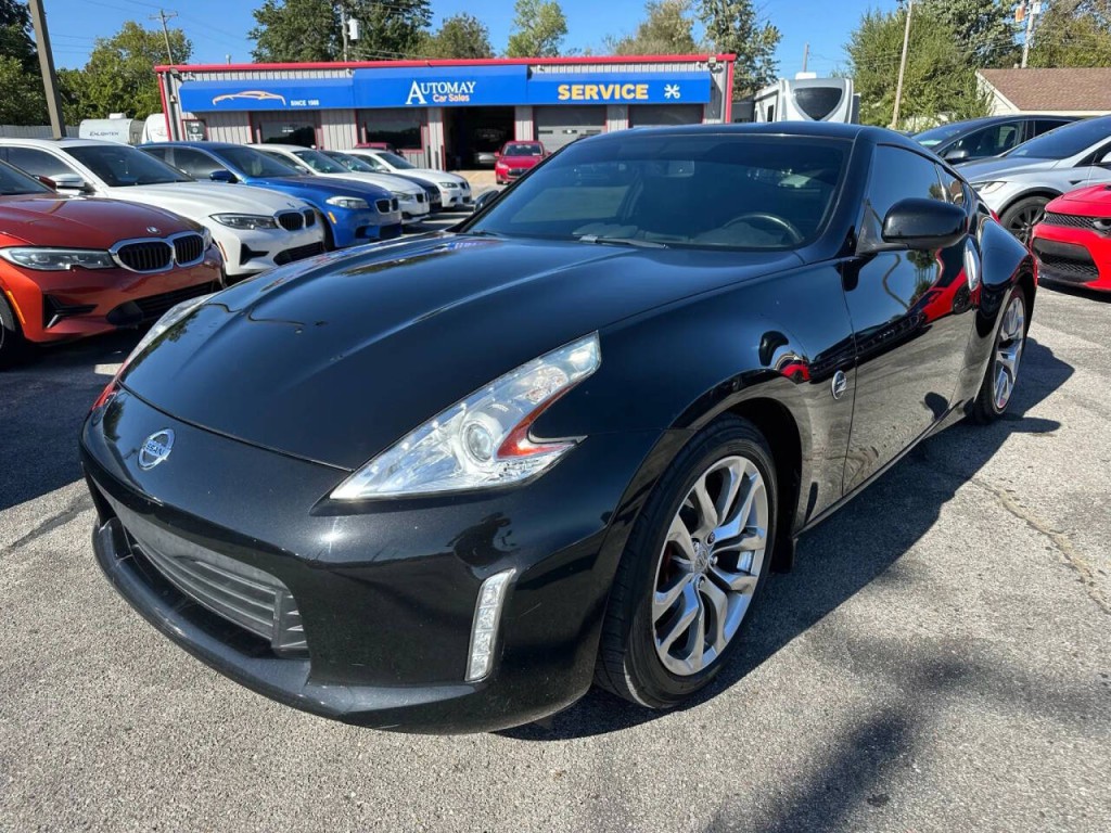 2013 Nissan 370Z Image 19