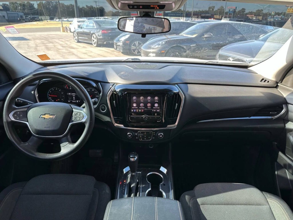 2020 Chevrolet Traverse Image 12