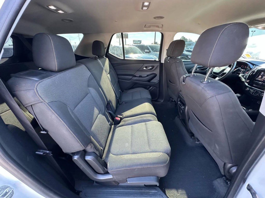2020 Chevrolet Traverse Image 14