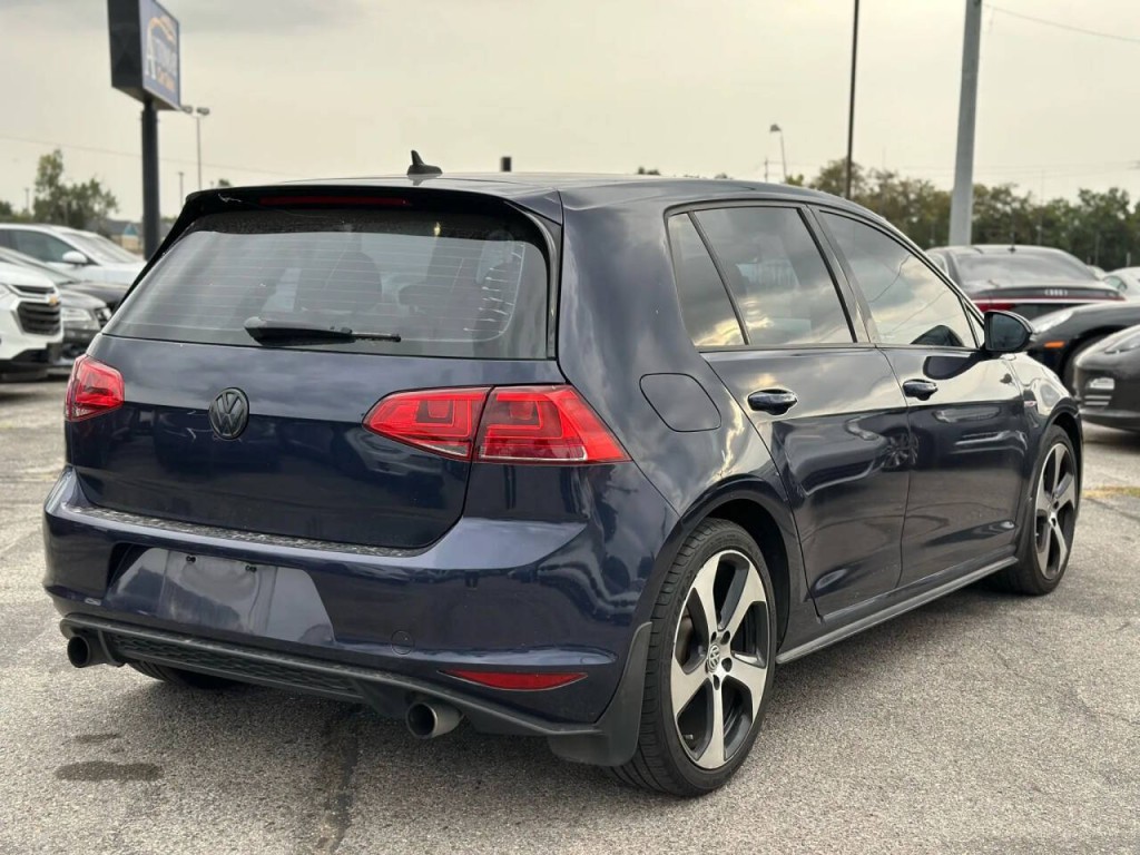 2016 Volkswagen GTI Image 6