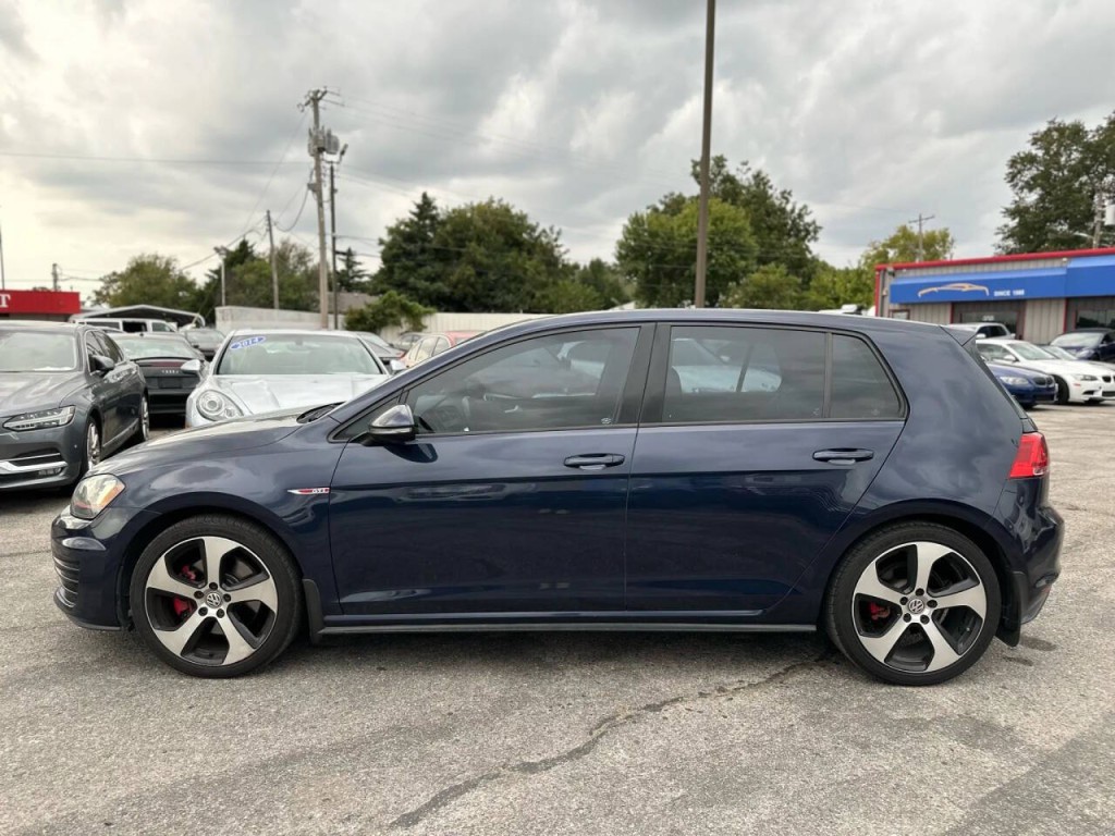 2016 Volkswagen GTI Image 9