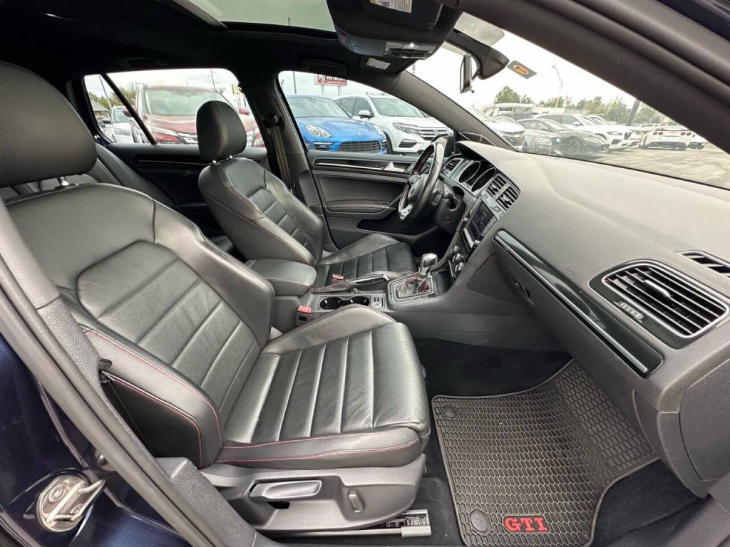 2016 Volkswagen GTI Image 13