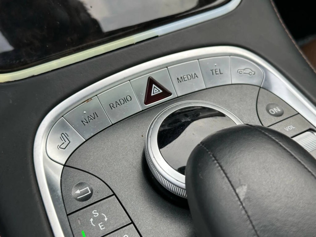 2014 Mercedes-Benz S-Class Image 21