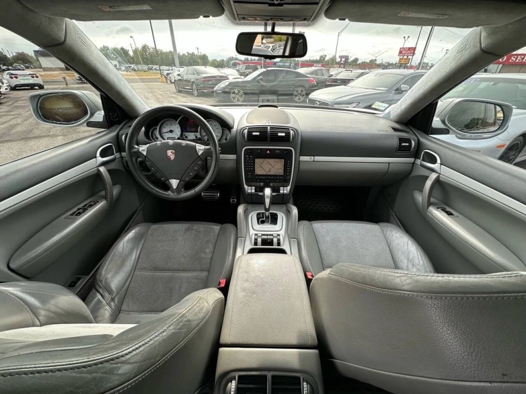 2008 Porsche Cayenne Image 11