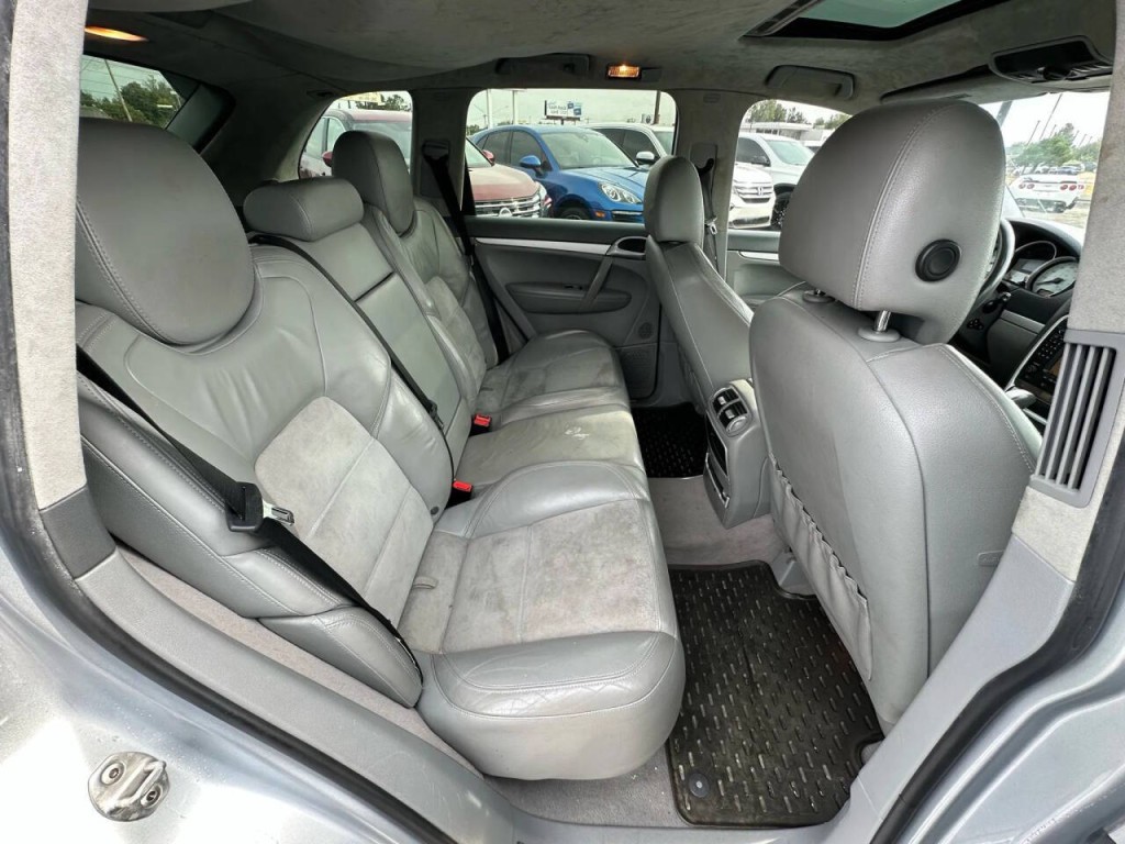 2008 Porsche Cayenne Image 14