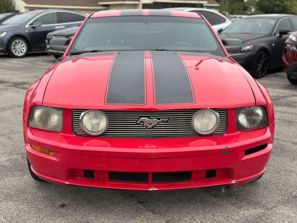 2006 Ford Mustang Image 2