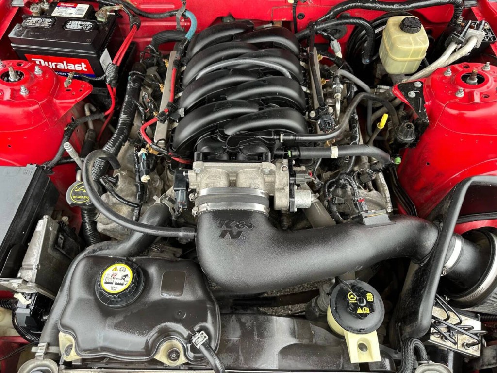 2006 Ford Mustang Image 13