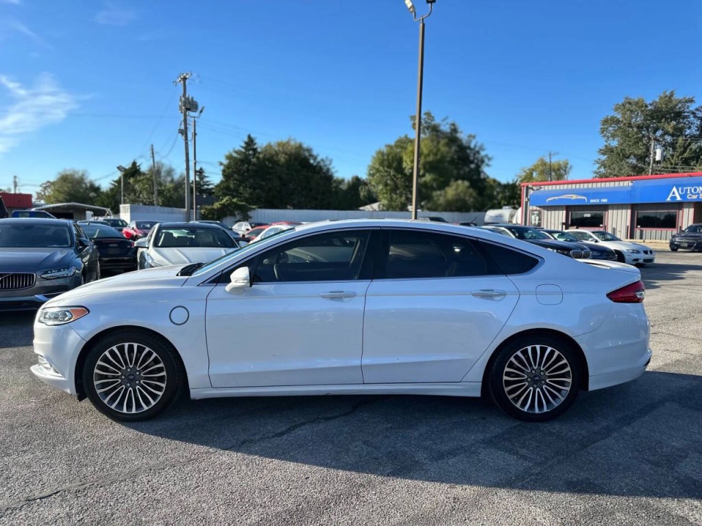 2017 Ford Fusion Image 9