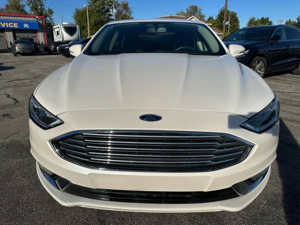 2017 Ford Fusion Image 28