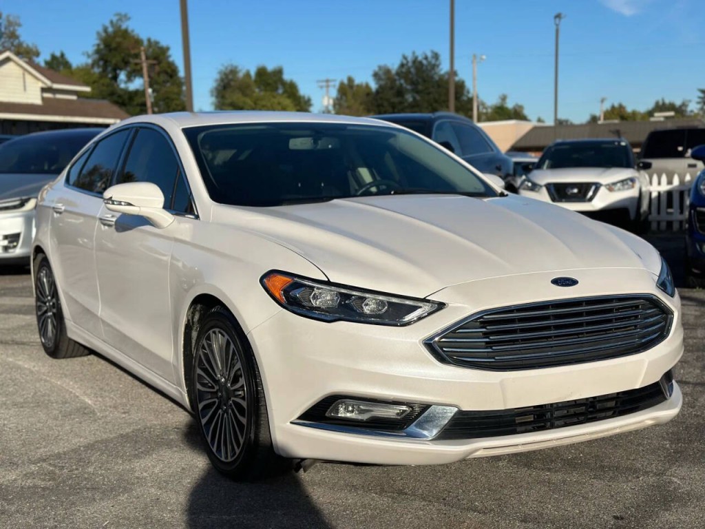 2017 Ford Fusion Image 4