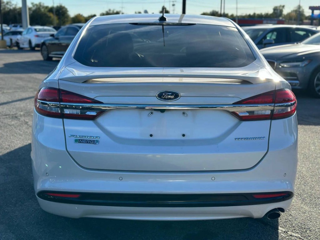 2017 Ford Fusion Image 7