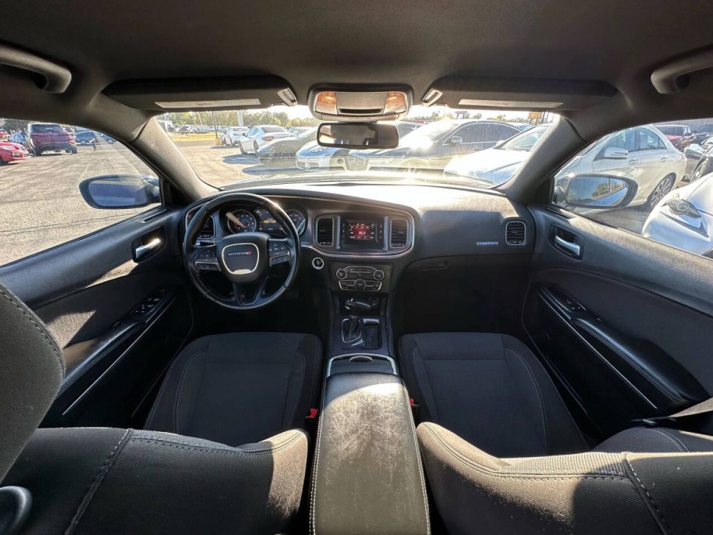2016 Dodge Charger Image 2