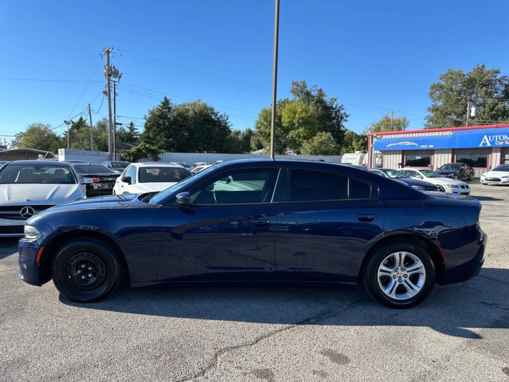 2016 Dodge Charger Image 9