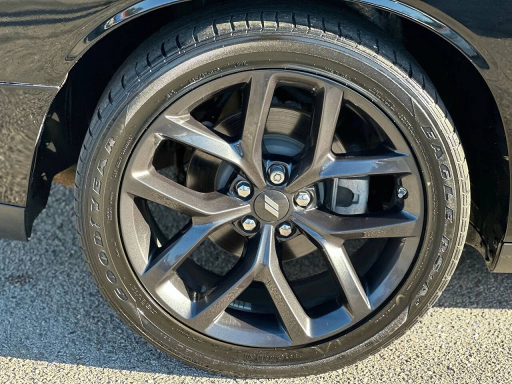 2022 Dodge Challenger Image 18