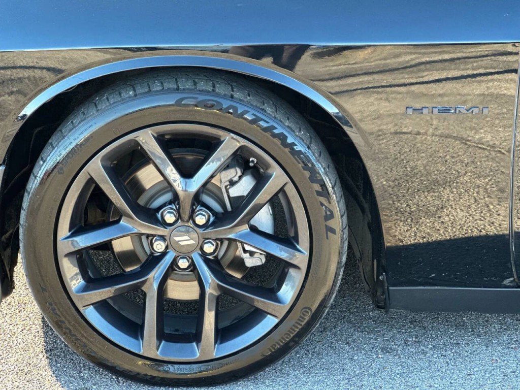 2022 Dodge Challenger Image 20