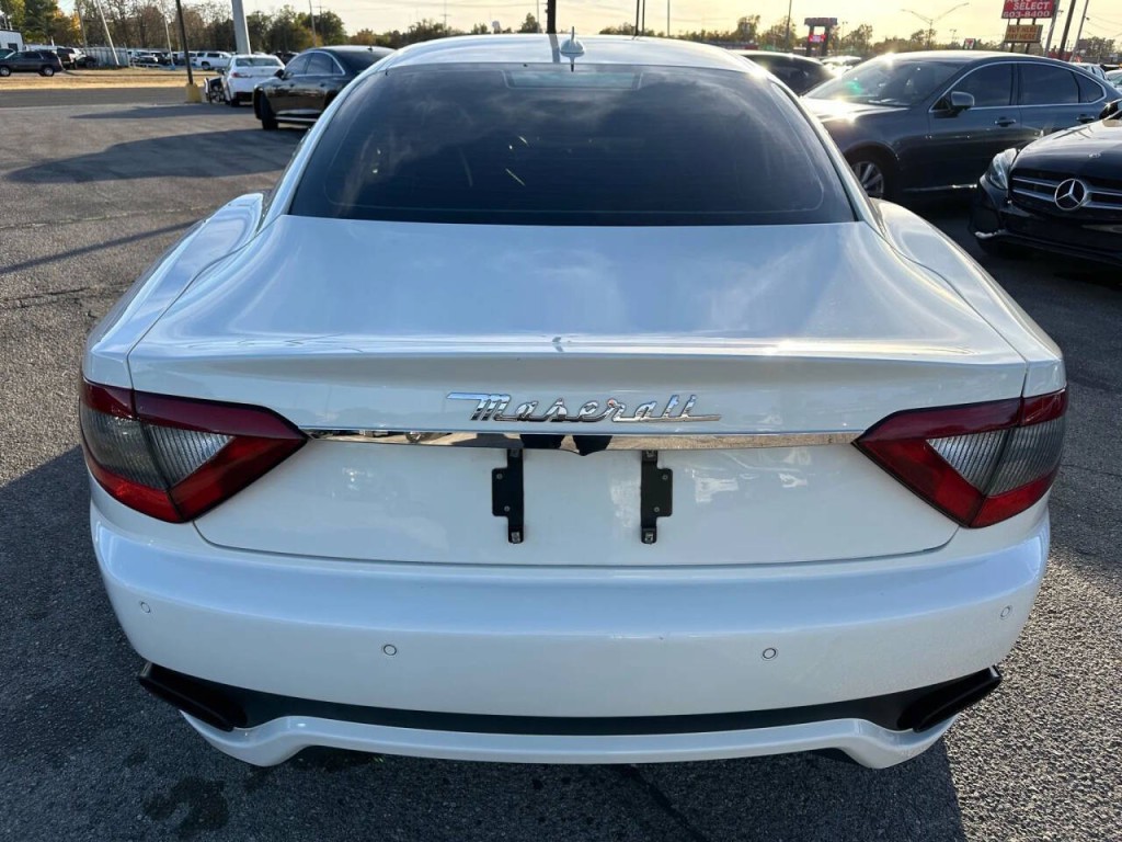 2014 Maserati GranTurismo Image 26