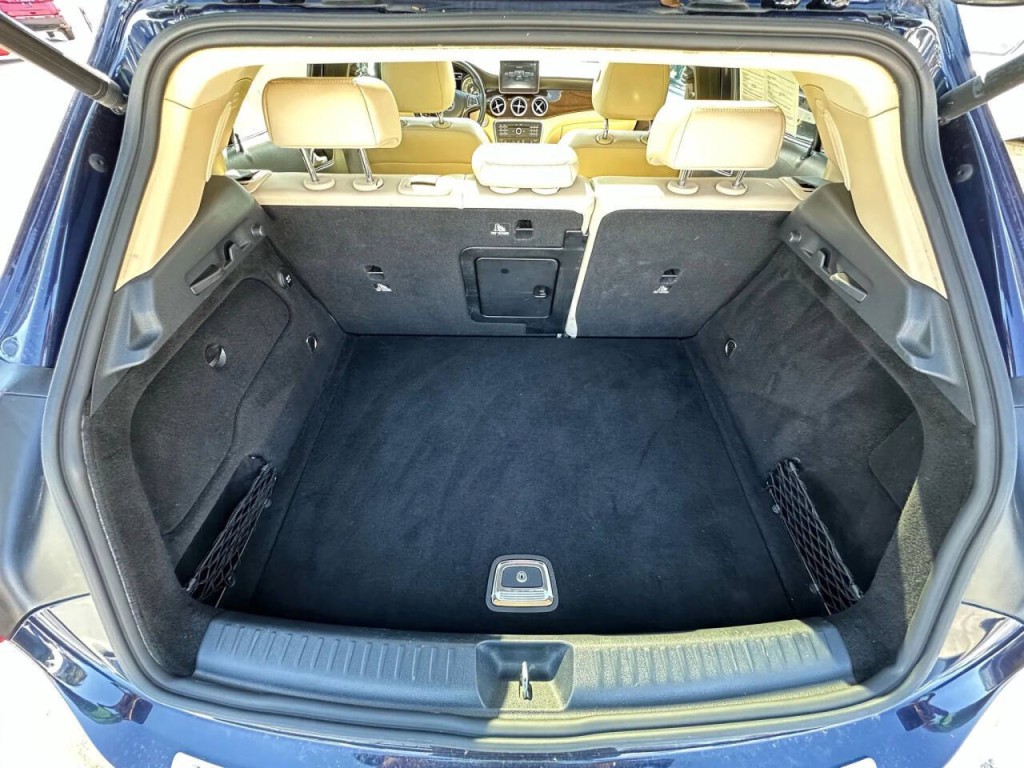 2017 Mercedes-Benz GLA-Class Image 17