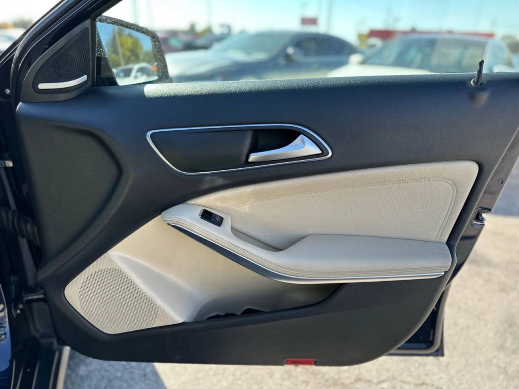 2017 Mercedes-Benz GLA-Class Image 20