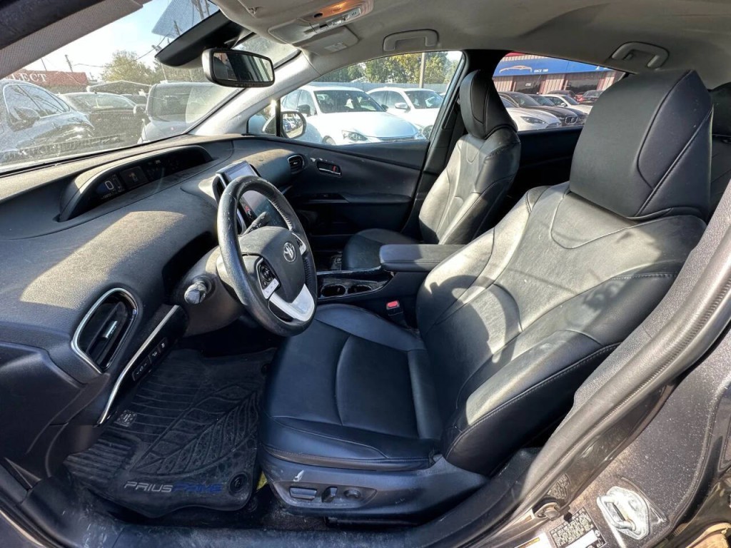2018 Toyota Prius Image 5