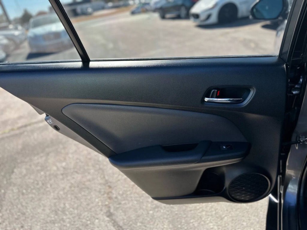 2018 Toyota Prius Image 21