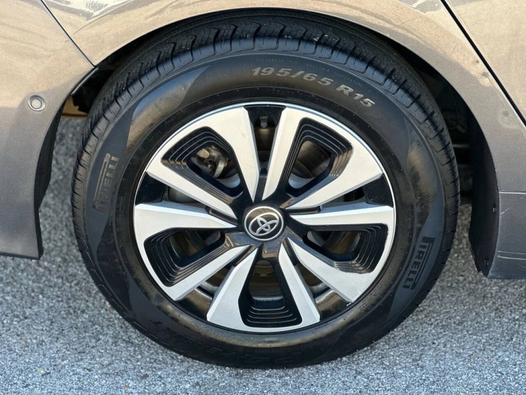 2018 Toyota Prius Image 26