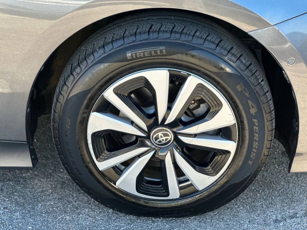 2018 Toyota Prius Image 27