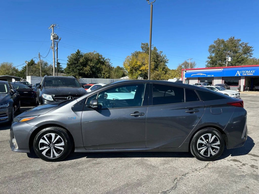 2018 Toyota Prius Image 35