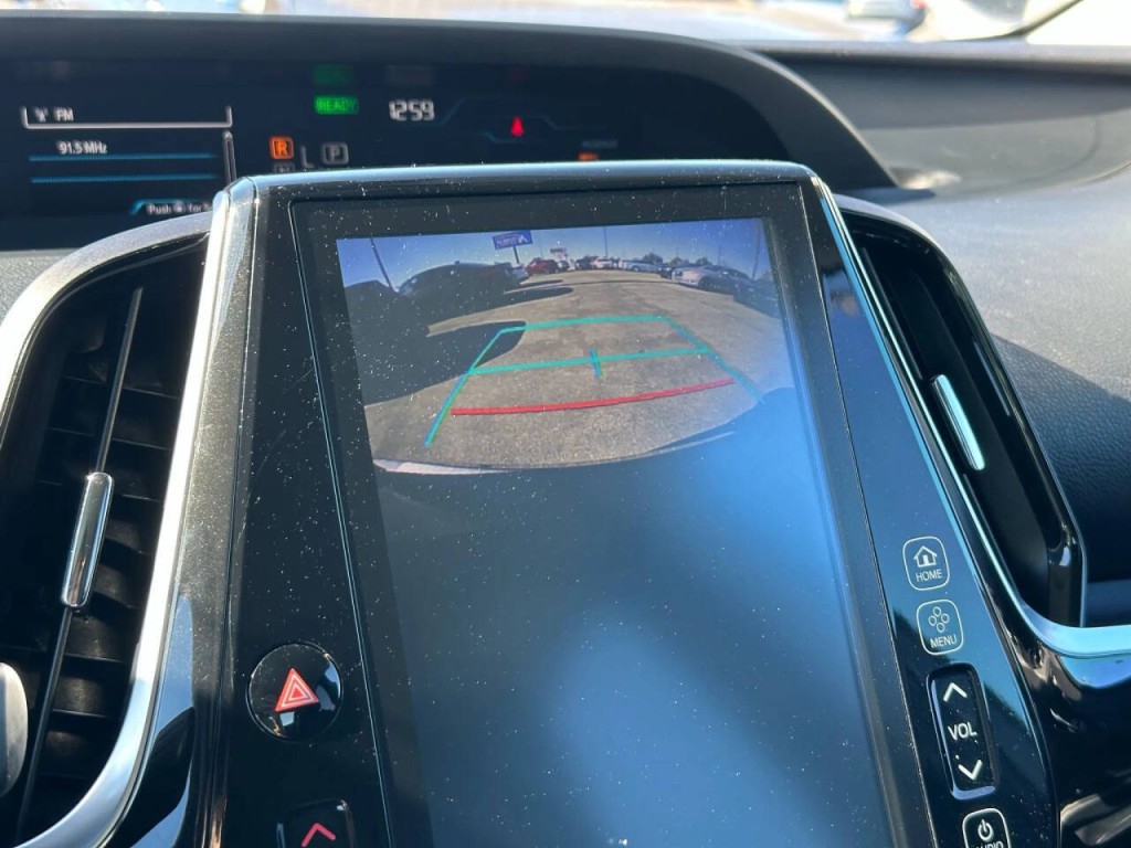2018 Toyota Prius Image 38
