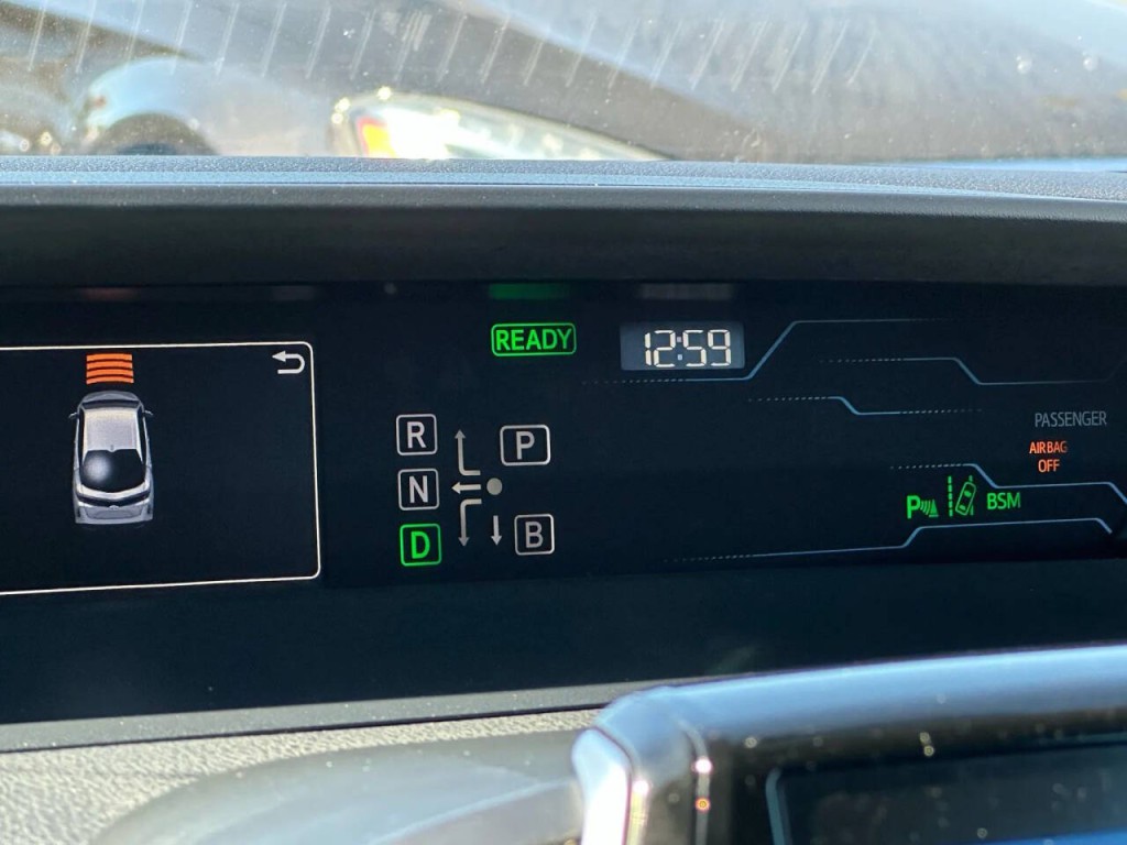 2018 Toyota Prius Image 40