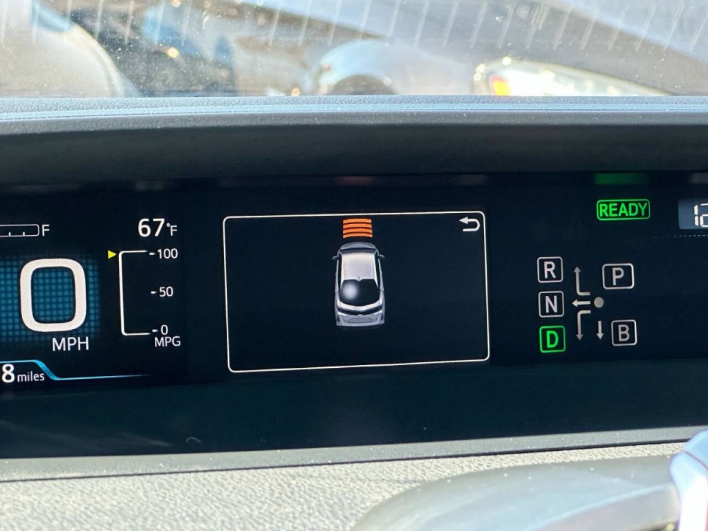 2018 Toyota Prius Image 41