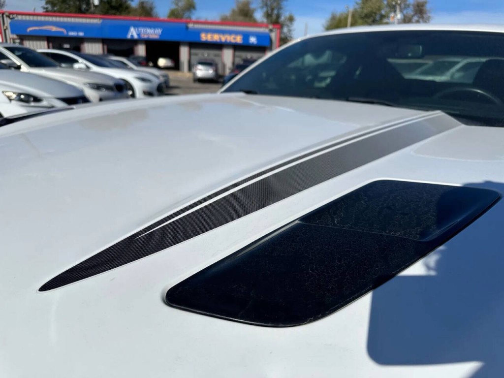 2016 Ford Mustang Image 22