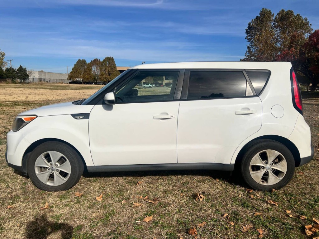 2014 Kia Soul Image 2