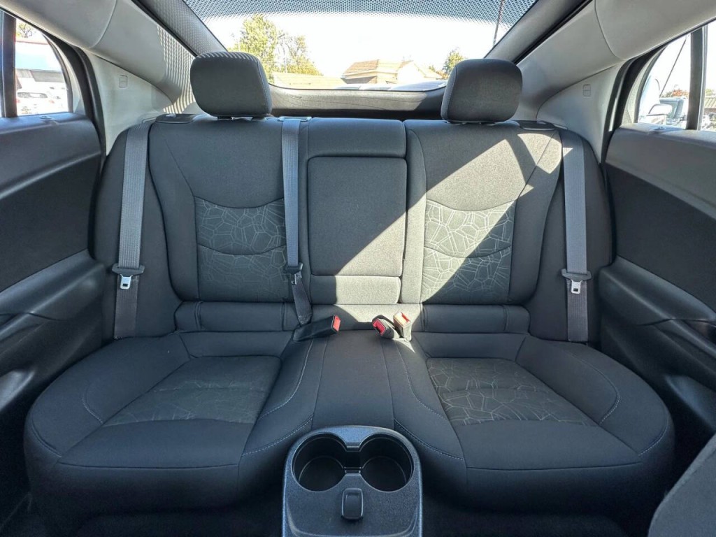 2017 Chevrolet Volt Image 16