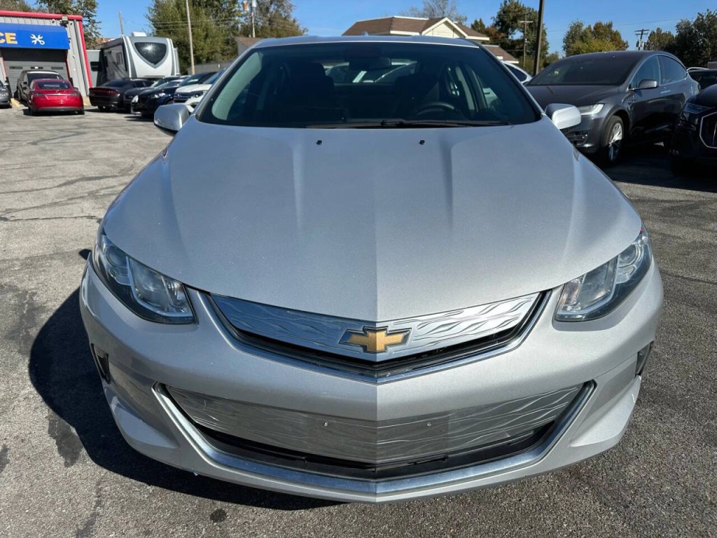 2017 Chevrolet Volt Image 29