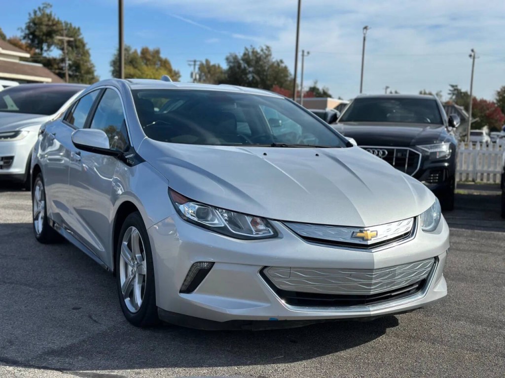 2017 Chevrolet Volt Image 4