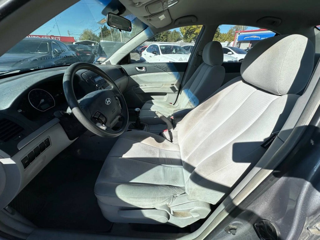 2008 Hyundai Sonata Image 10