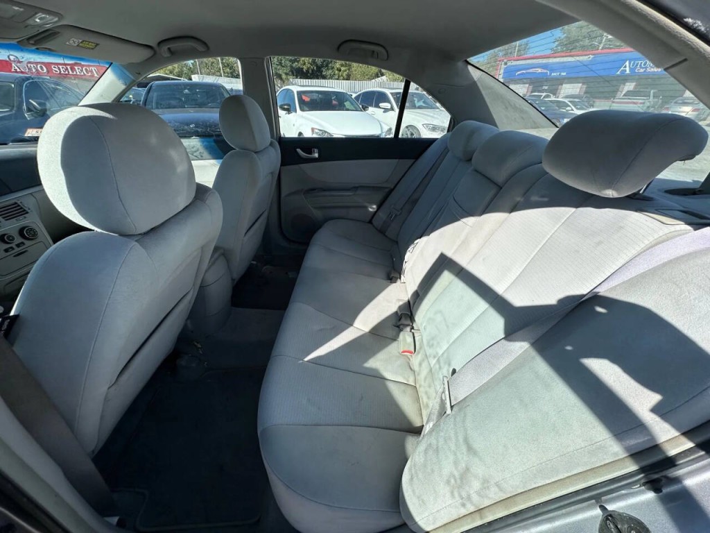2008 Hyundai Sonata Image 17