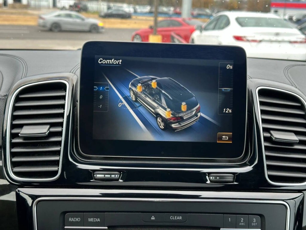 2018 Mercedes-Benz GLE-Class Image 46