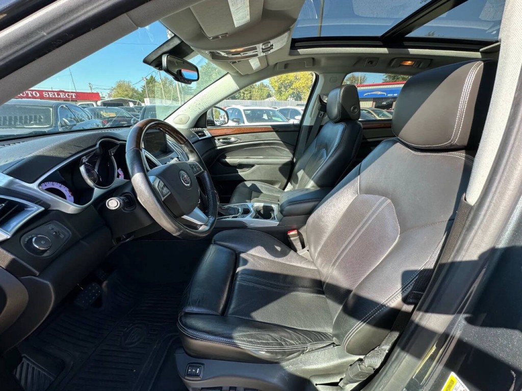 2012 Cadillac SRX Image 10