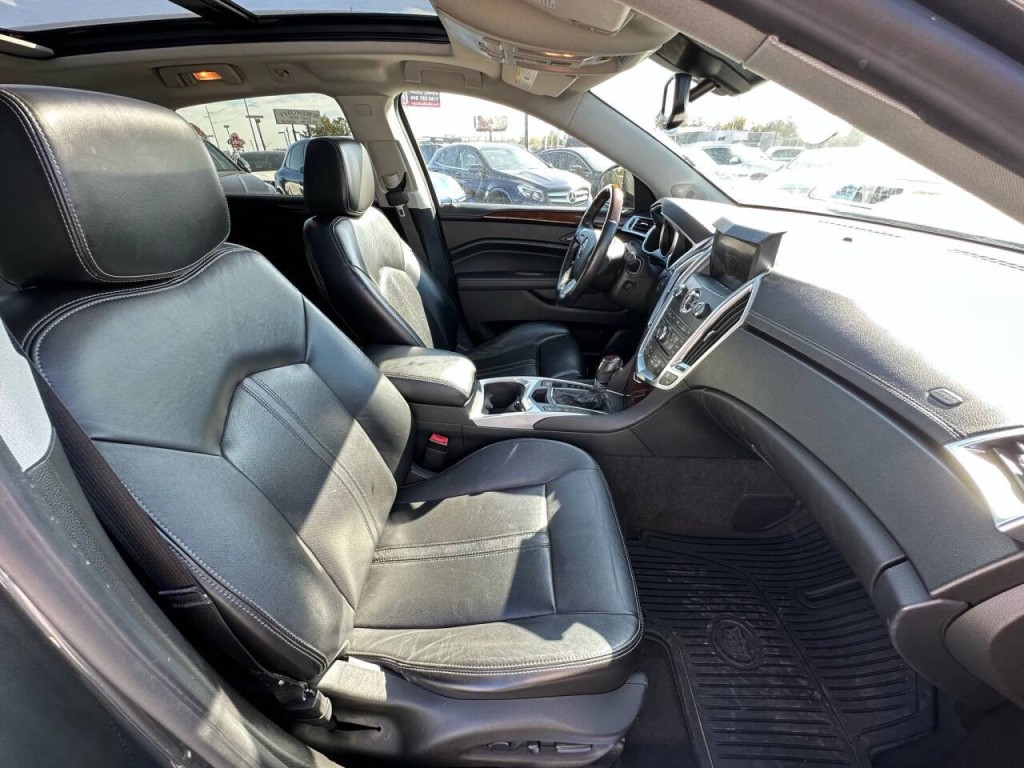2012 Cadillac SRX Image 13