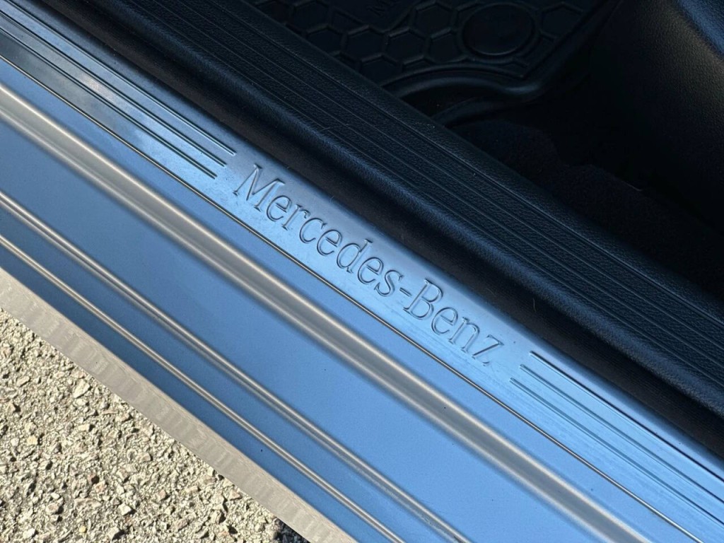 2014 Mercedes-Benz C-Class Image 36