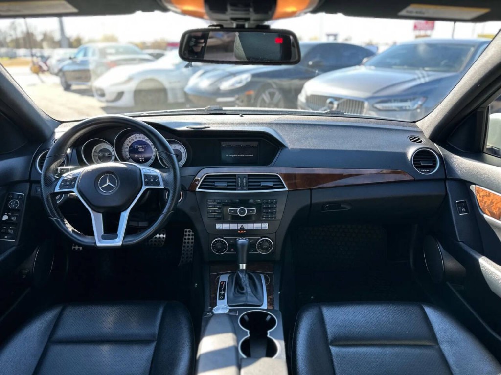 2014 Mercedes-Benz C-Class Image 12