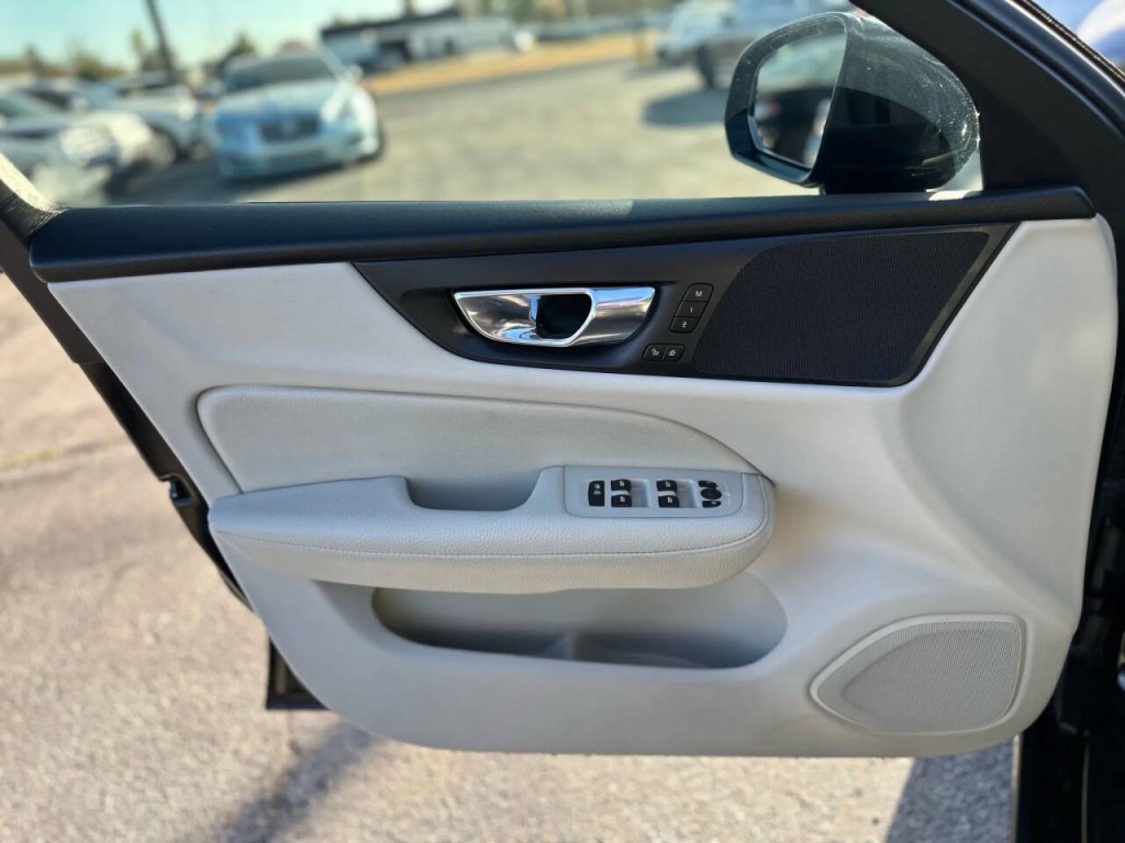 2019 Volvo S60 Image 20