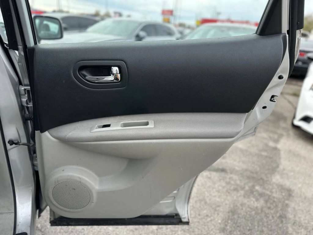 2012 Nissan Rogue Image 22